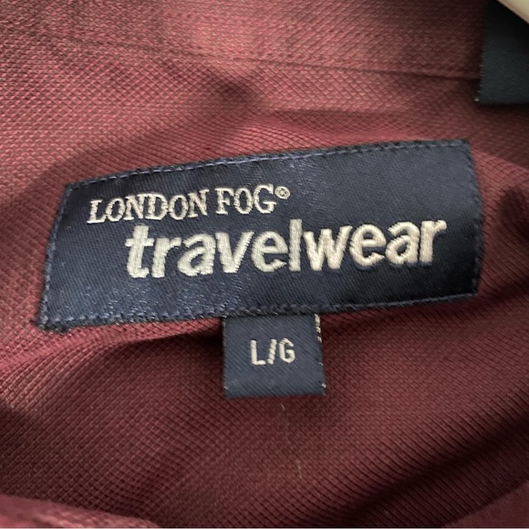 Vintage London Fog Travelwear Button Down Shirt Men’s Sz L Purple Lightweight - Picture 7 of 9